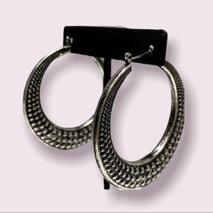 Napier Silver Toned Oxidized Beyonce Style Big Hoop Earrings Girlfriend Gift